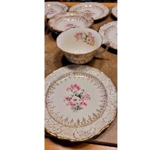 Washington Colonial Floral Gold Trim Creamer Pitcher Tea Set Vintage Elegant